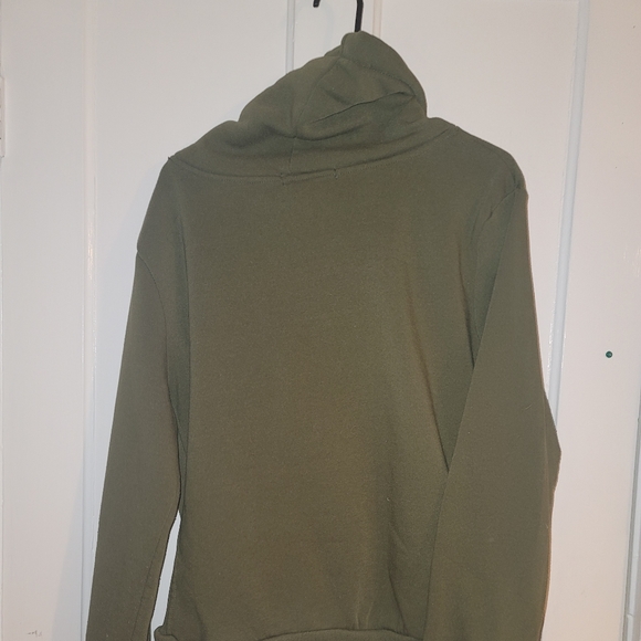 BNWOT Roma Concepts by Rosee 1X hoodie - Picture 7 of 7